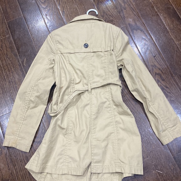 Slightly used kids jacket medium in size(8-10) - Picture 4 of 4